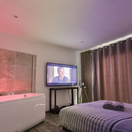 Bel Appartement Rdc Detente Balneo & Cine & Terrasse Proche Centre Gare Amiens Bagian luar foto